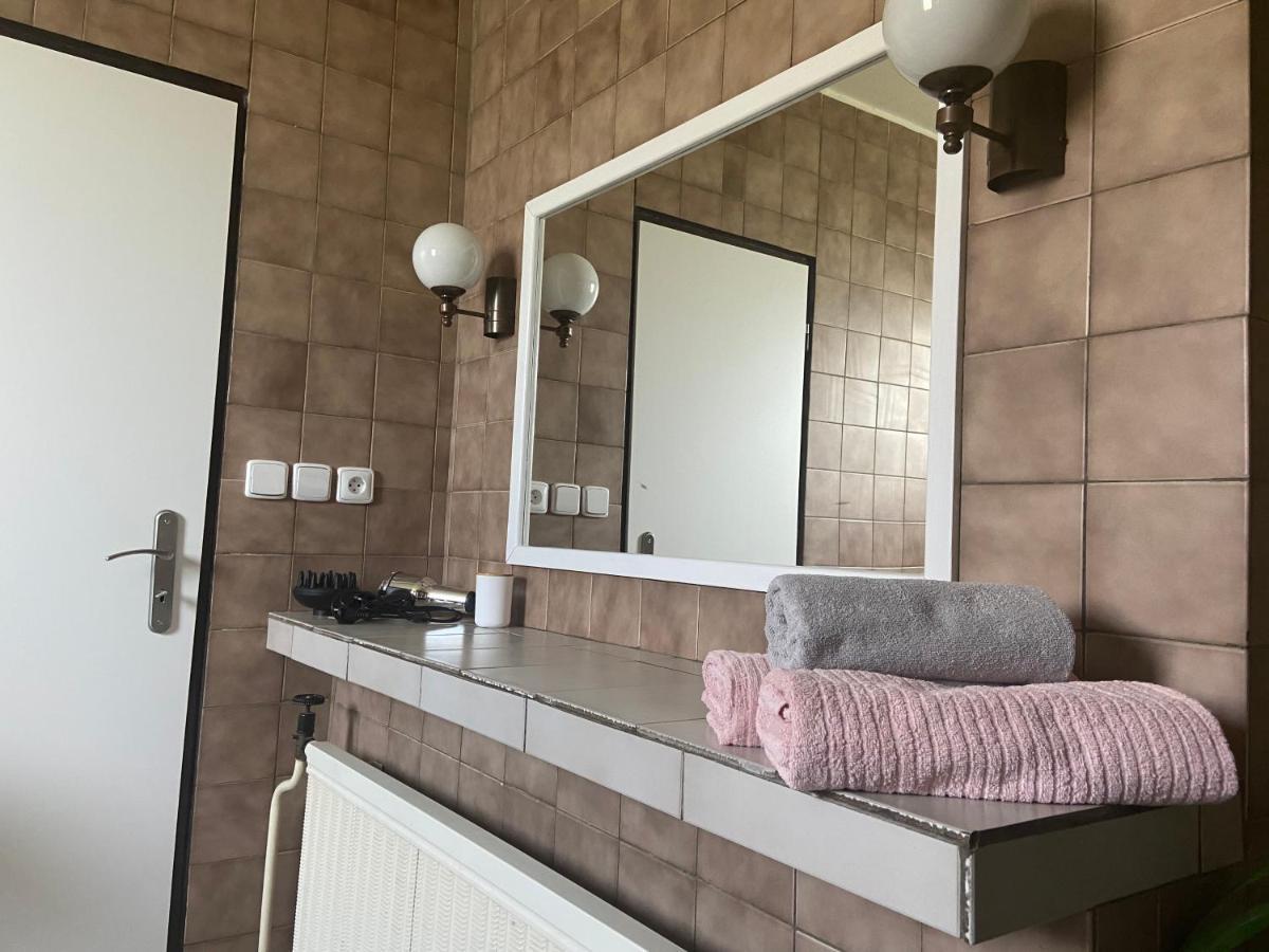 Apartman V Brezi Eksteriør billede